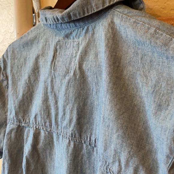 Zara slightly cropped chambray collared button down - Picture 9 of 9